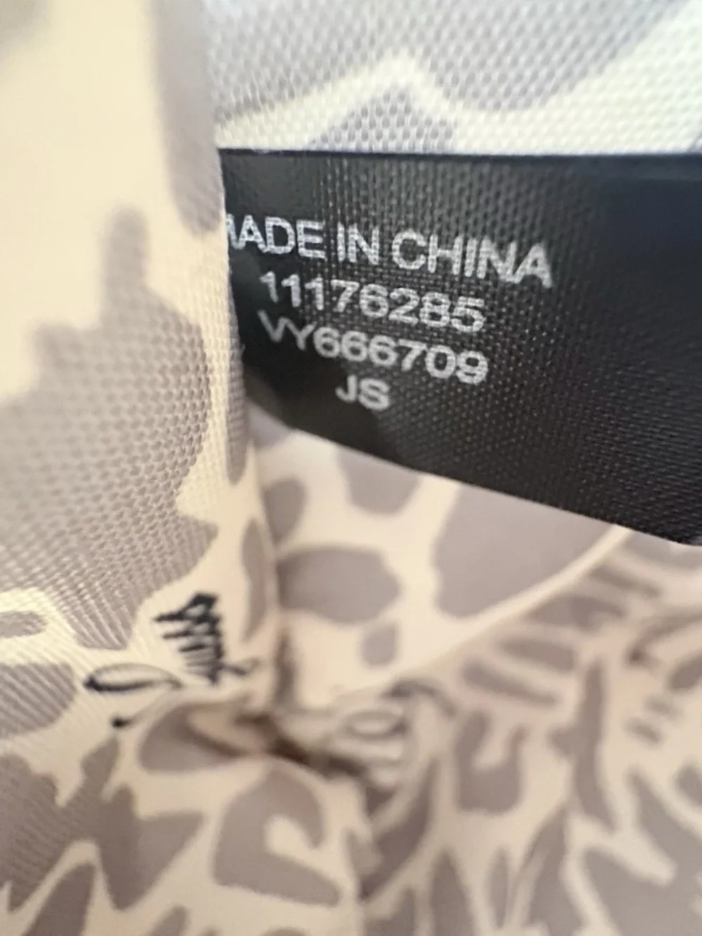 Y2K GUESS Large Tote Handbag White Dark Blue Light Blue Animal Print